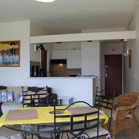 2 Pieces Avec Climatisation, 4 Couchages, A 100m De La - Fr-1-252a-33 Apartamento *